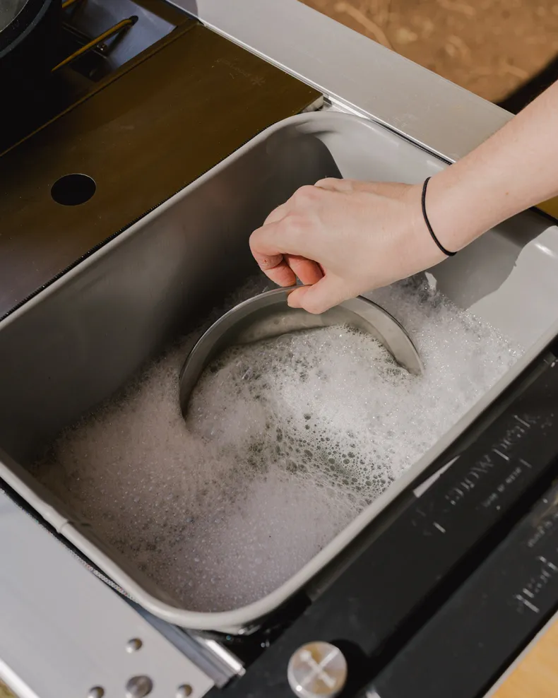 IGT Camp Kitchen Starter Set