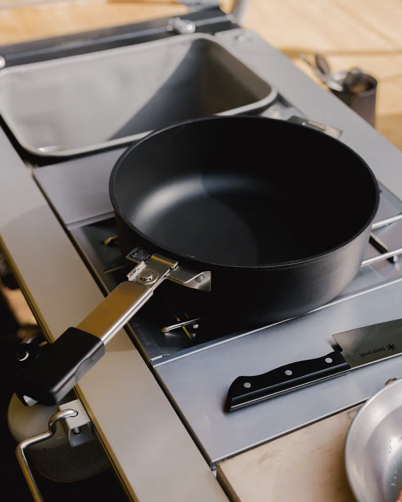 IGT Camp Kitchen Starter Set