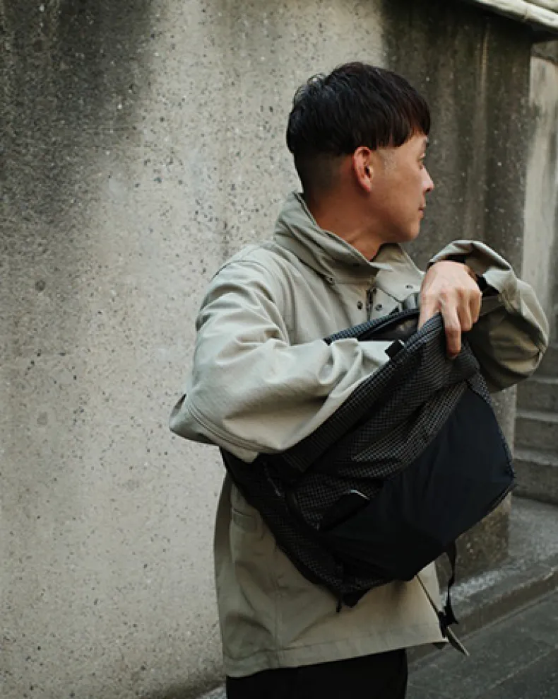 Transit Shoulder Bag