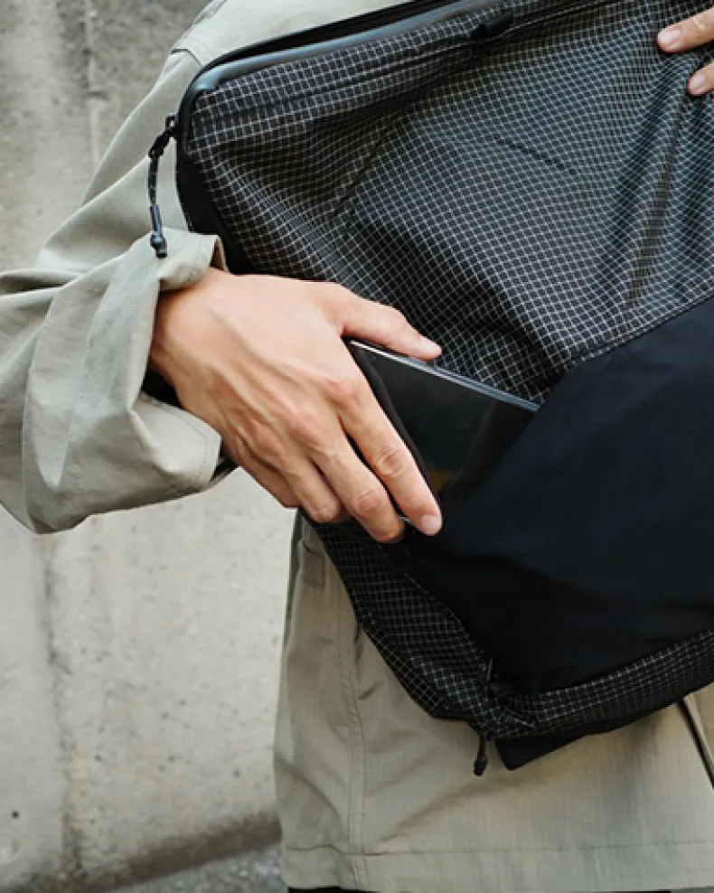 Transit Shoulder Bag